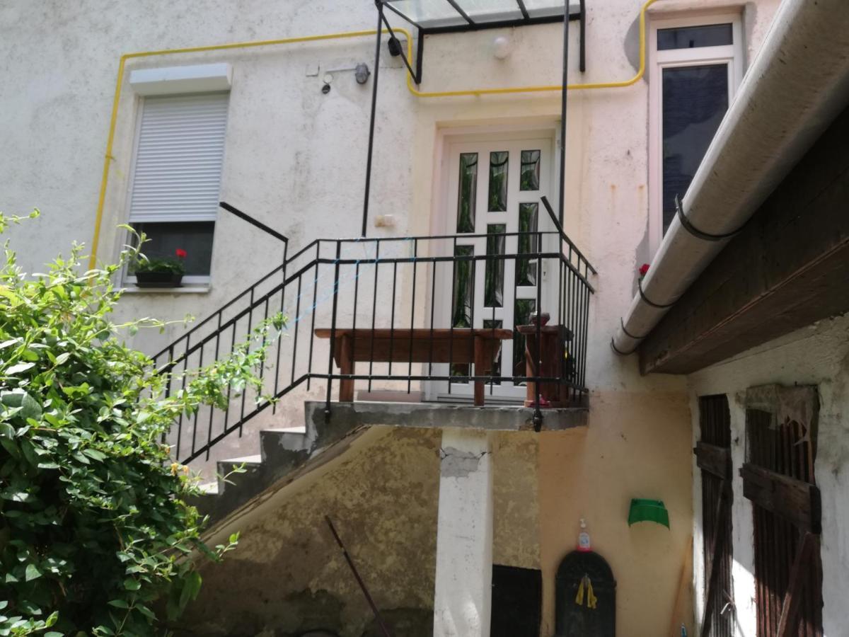 Tattoo Apartman Szeged Exterior photo